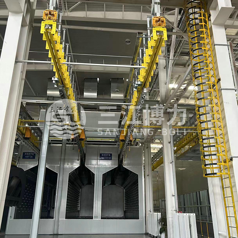 What are the key points in designing the airflow organization of the powder coating line powder spray booth?